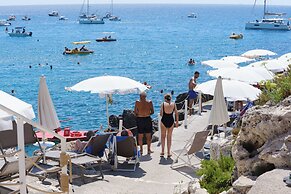 Hotel La Roccia