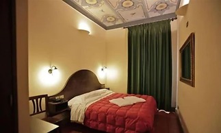 Hotel Panda