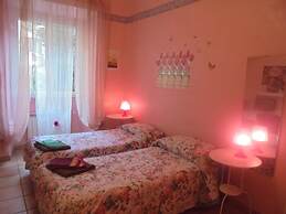 Max House Bed & Breakfast