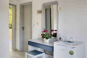 Akasti Hotel
