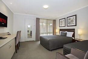 Elm Tree Motel
