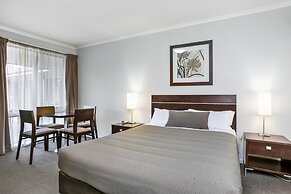 Elm Tree Motel