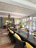 Samsara Inn