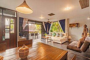 Kamala Beach Estate