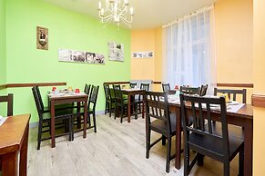 Hotel Derby MERODE