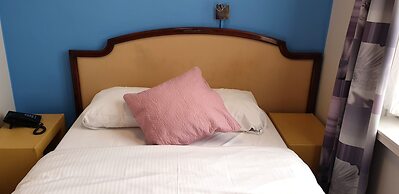 Hotel Derby MERODE