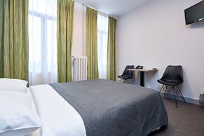 Hotel Derby MERODE