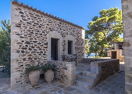 Pyrgos Petropoulaki
