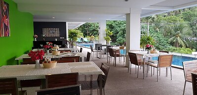 Lae Lay Suites