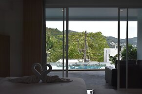 Lae Lay Suites