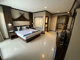 Lemongrass Hotel