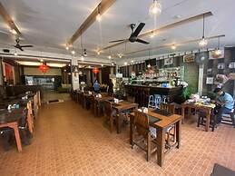 Lemongrass Hotel