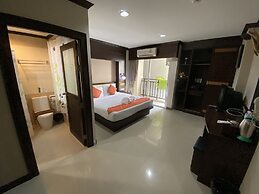 Lemongrass Hotel
