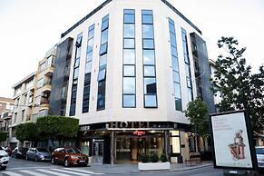 Hotel Benetússer