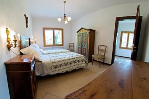 Podere Riosto Cantina&Agriturismo