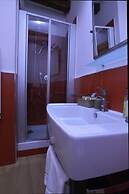 St. Peter' Six Rooms & Suites