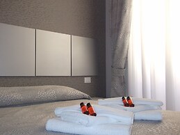 Five Rooms Rome