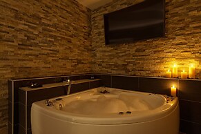 Five Rooms Rome
