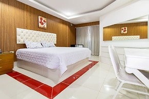 La Casona Dorada