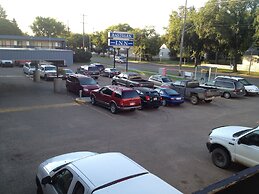 Eastglen Inn