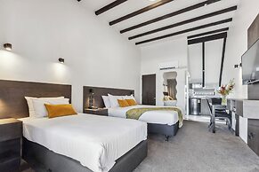 Knights Inn