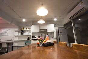HQ hostel Silom