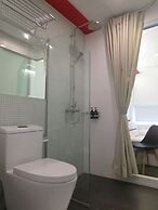 HQ hostel Silom