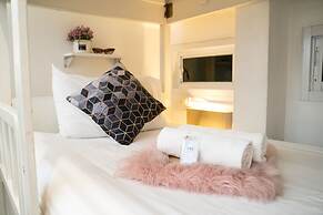 HQ hostel Silom