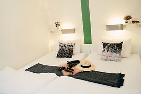 HQ hostel Silom