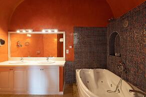 Asha Luxury Suites