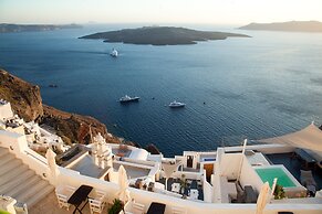 Asha Luxury Suites