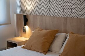 Urbana Class Hotel