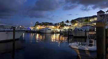 Pirate's Cove Resort & Marina