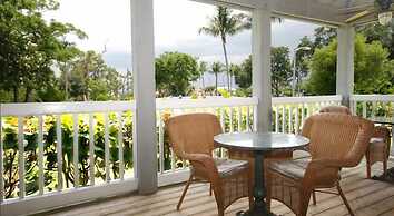 Pirate's Cove Resort & Marina