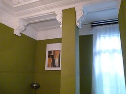 Hotel Giamaica for Girls & Ladies Only