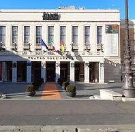 Hotel Giamaica for Girls & Ladies Only