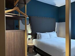 AV Hotel Milano