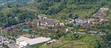 Jambuluwuk  Convention Hall & Resort Batu