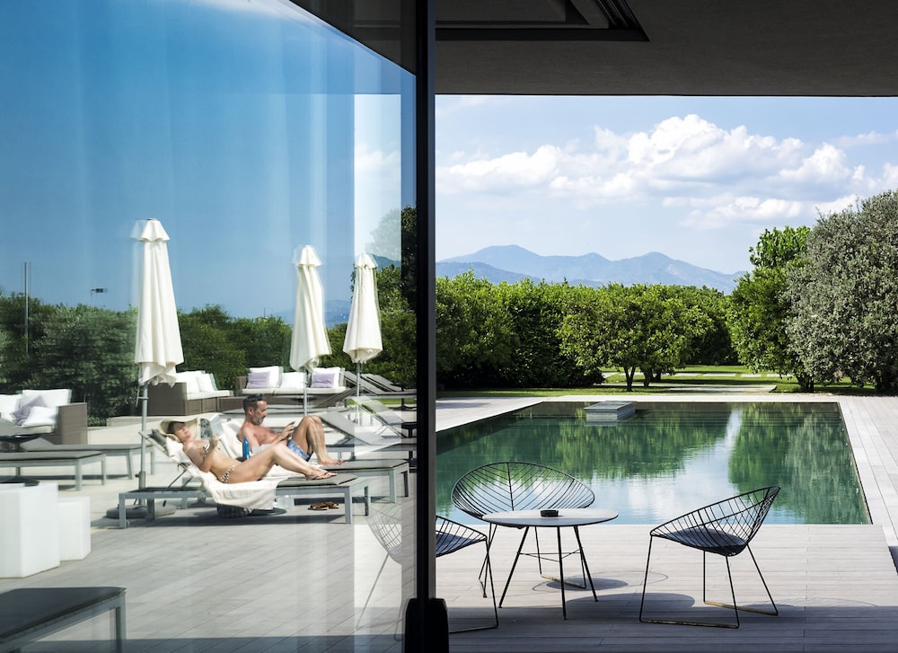 Zash Country Boutique Hotel