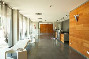One Hotel & Restaurant