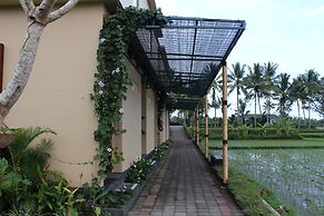 Manyi Village