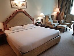 The Palms - Town & Country Club