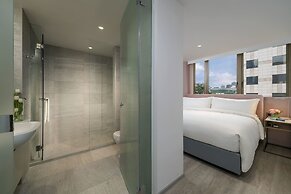 Lanson Place Winsland, Singapore