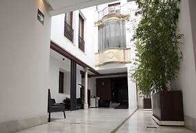tuAnfitrion Elvira Suites