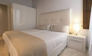 tuAnfitrion Elvira Suites
