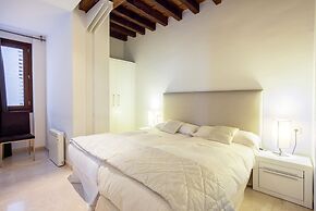 tuAnfitrion Elvira Suites