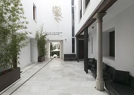 tuAnfitrion Elvira Suites