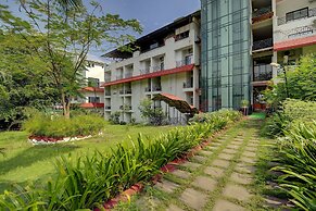 Khanvel Resort