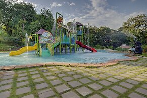 Khanvel Resort