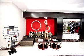 Innotel Luxury Business Hotel